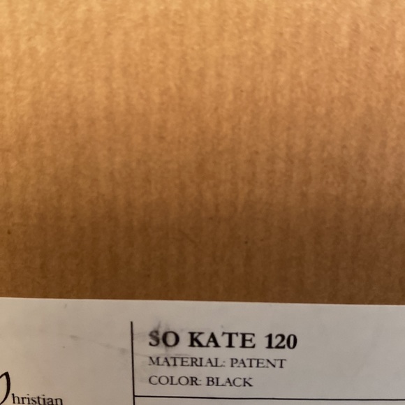 Christian louboutins size 40. Worn once - Picture 4 of 5